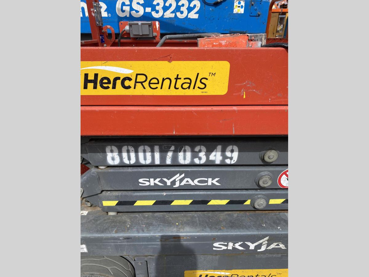 2017 Skyjack SJ3219-5