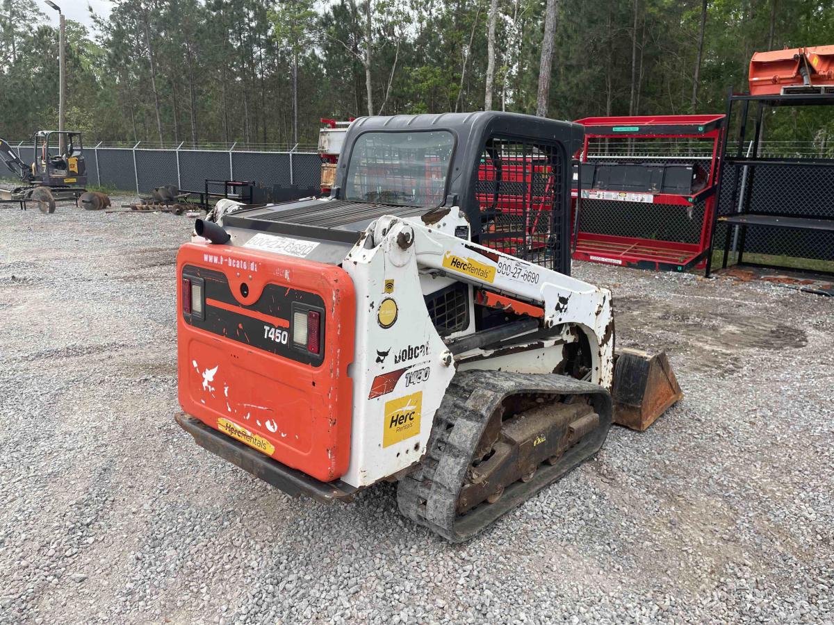 2020 Bobcat T450