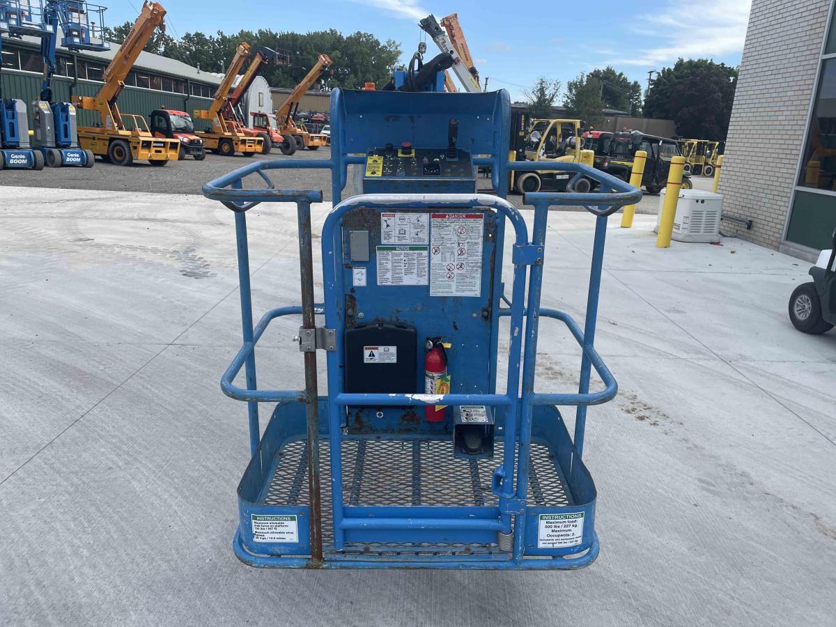 2013 Genie Z-30/20N RJ