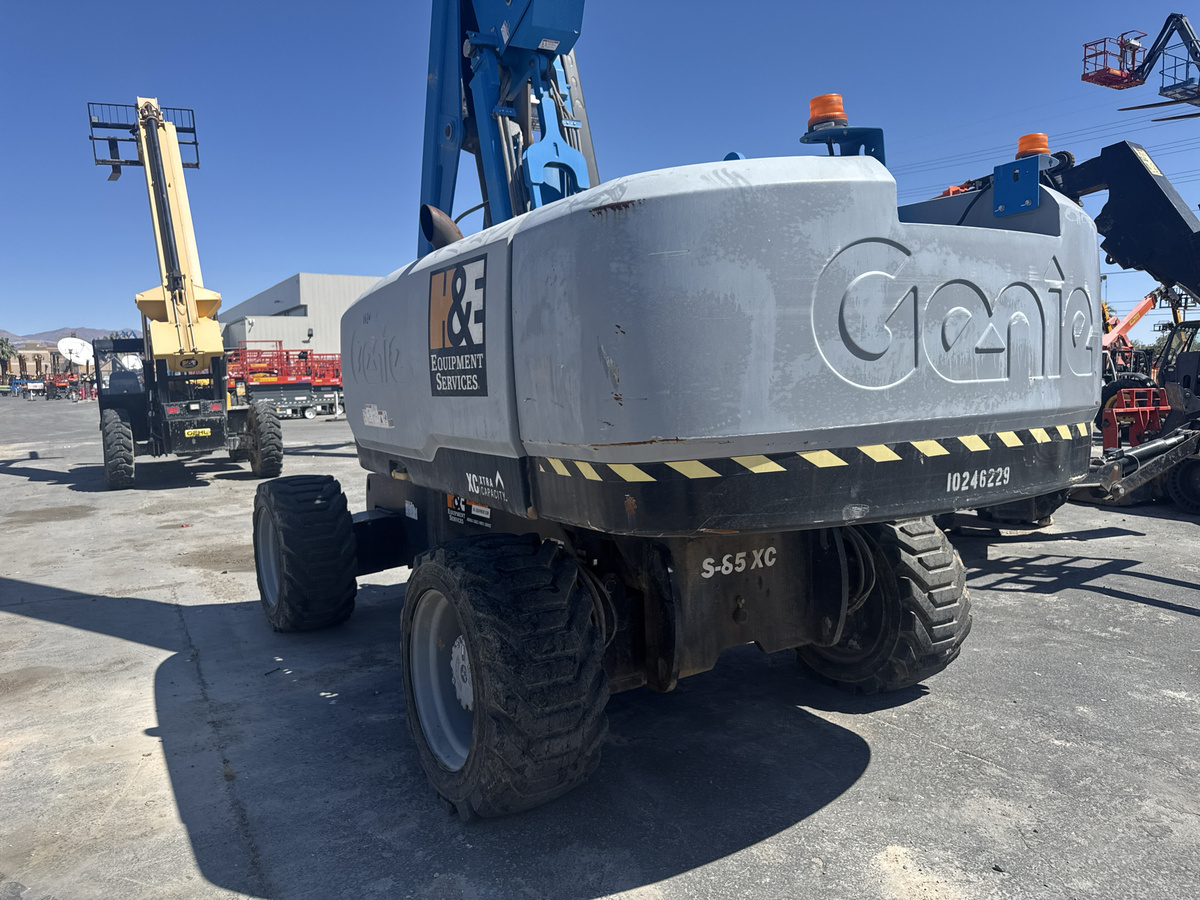 2018 Genie S-85-2