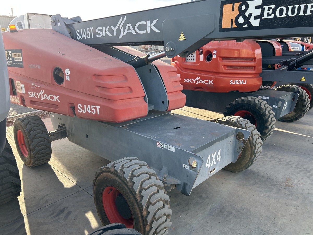 2017 Skyjack SJ45 T-4