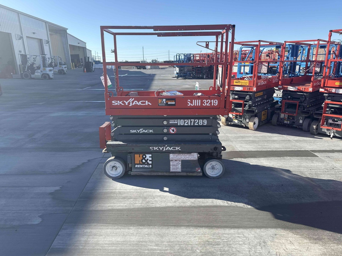 2017 Skyjack SJ3219-4