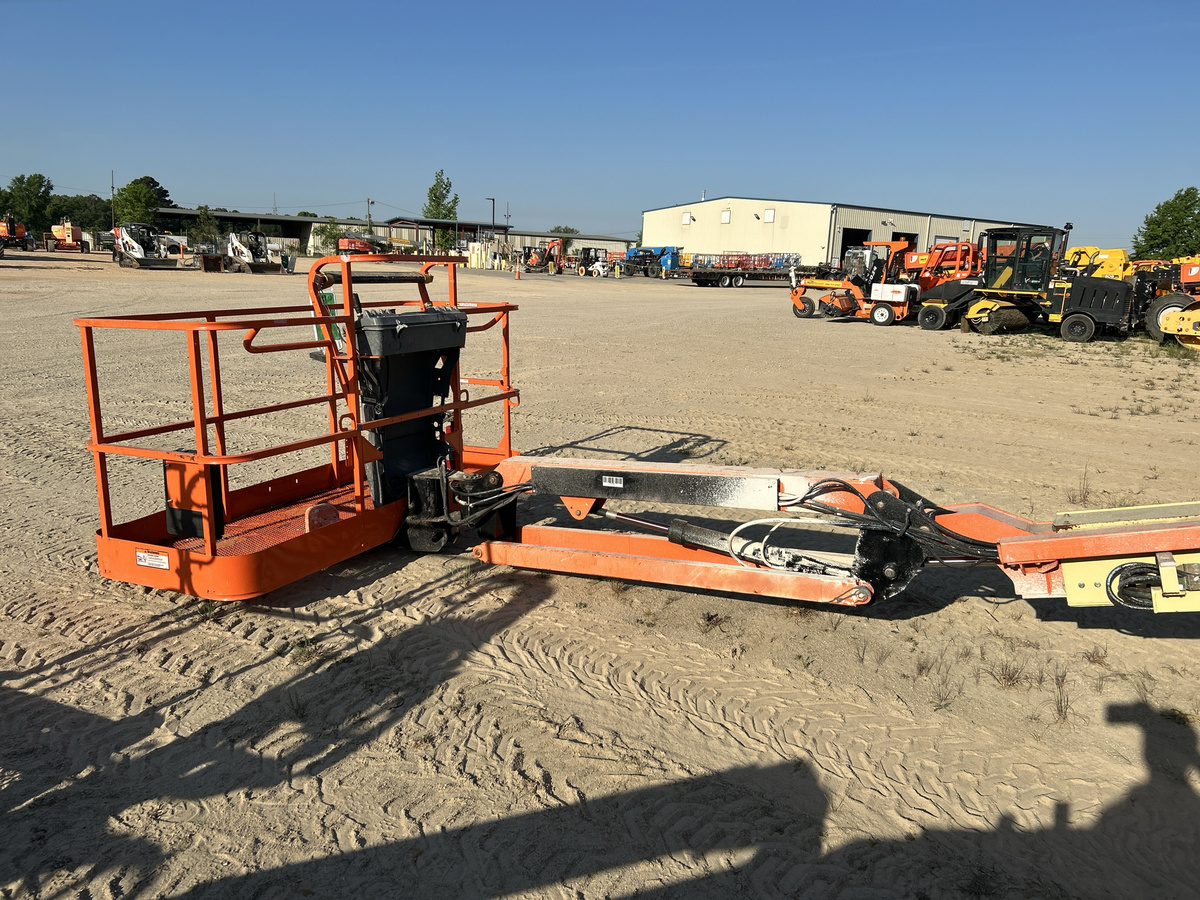 2018 JLG 460SJ-7