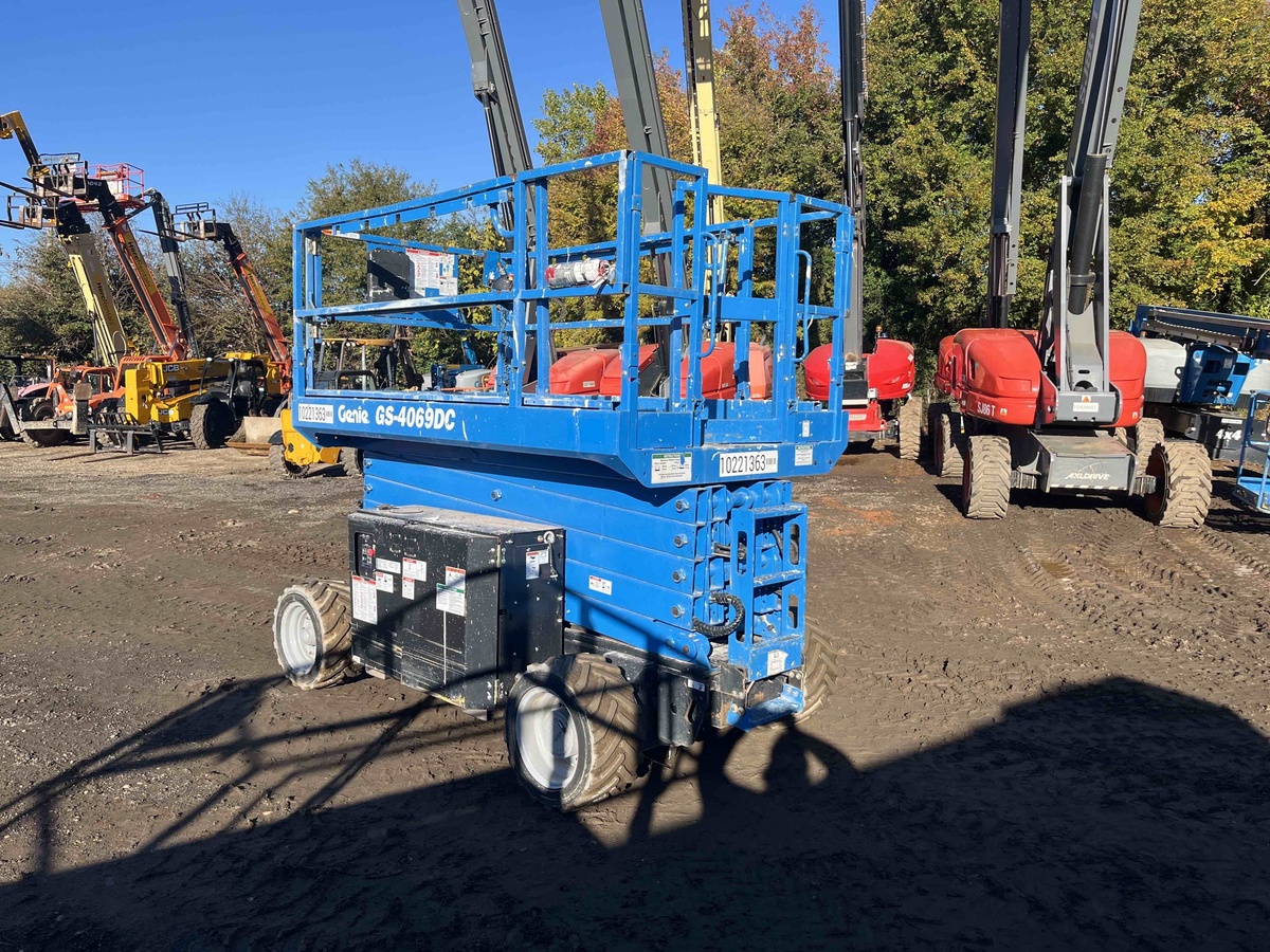 2017 Genie GS-4069 DC