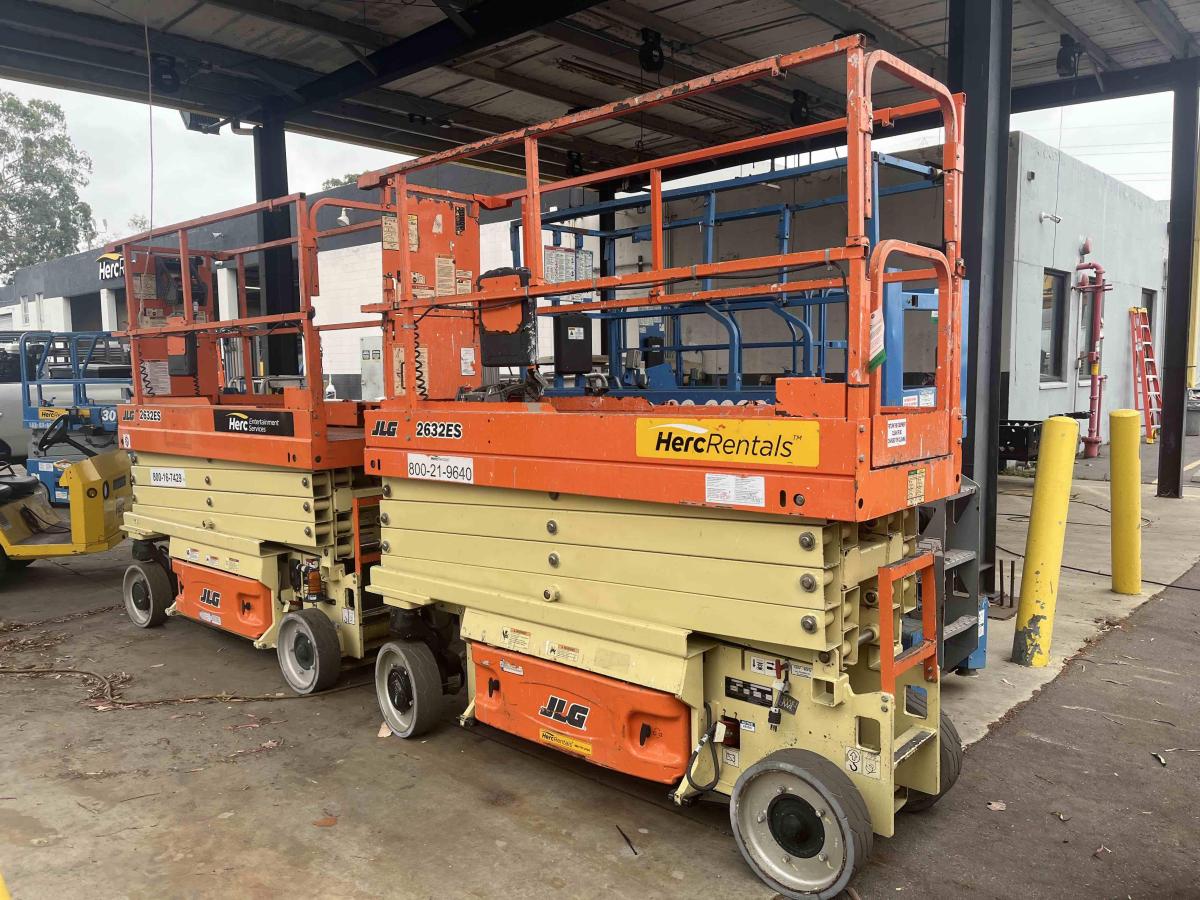 2018 JLG 2632ES-1
