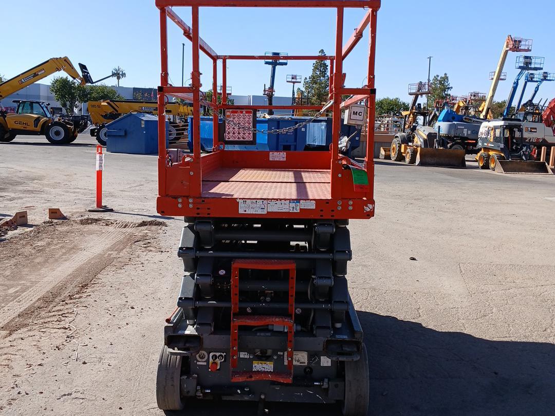 2017 Skyjack SJ4632