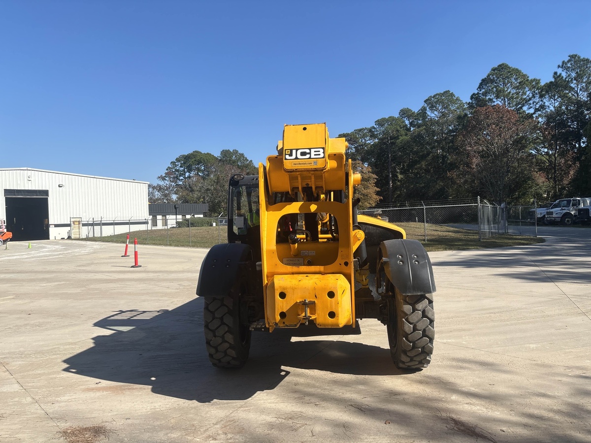 2021 JCB 507-42-6
