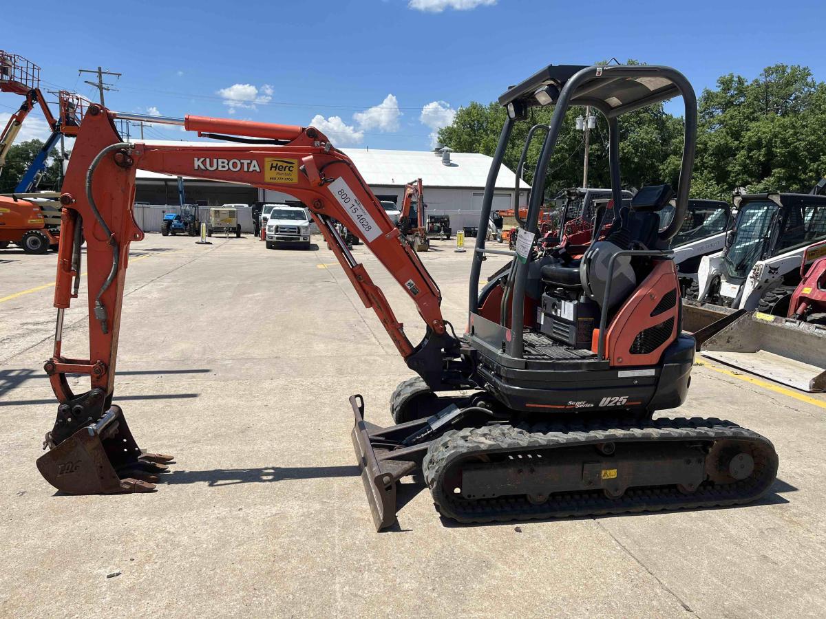 2017 Kubota U25