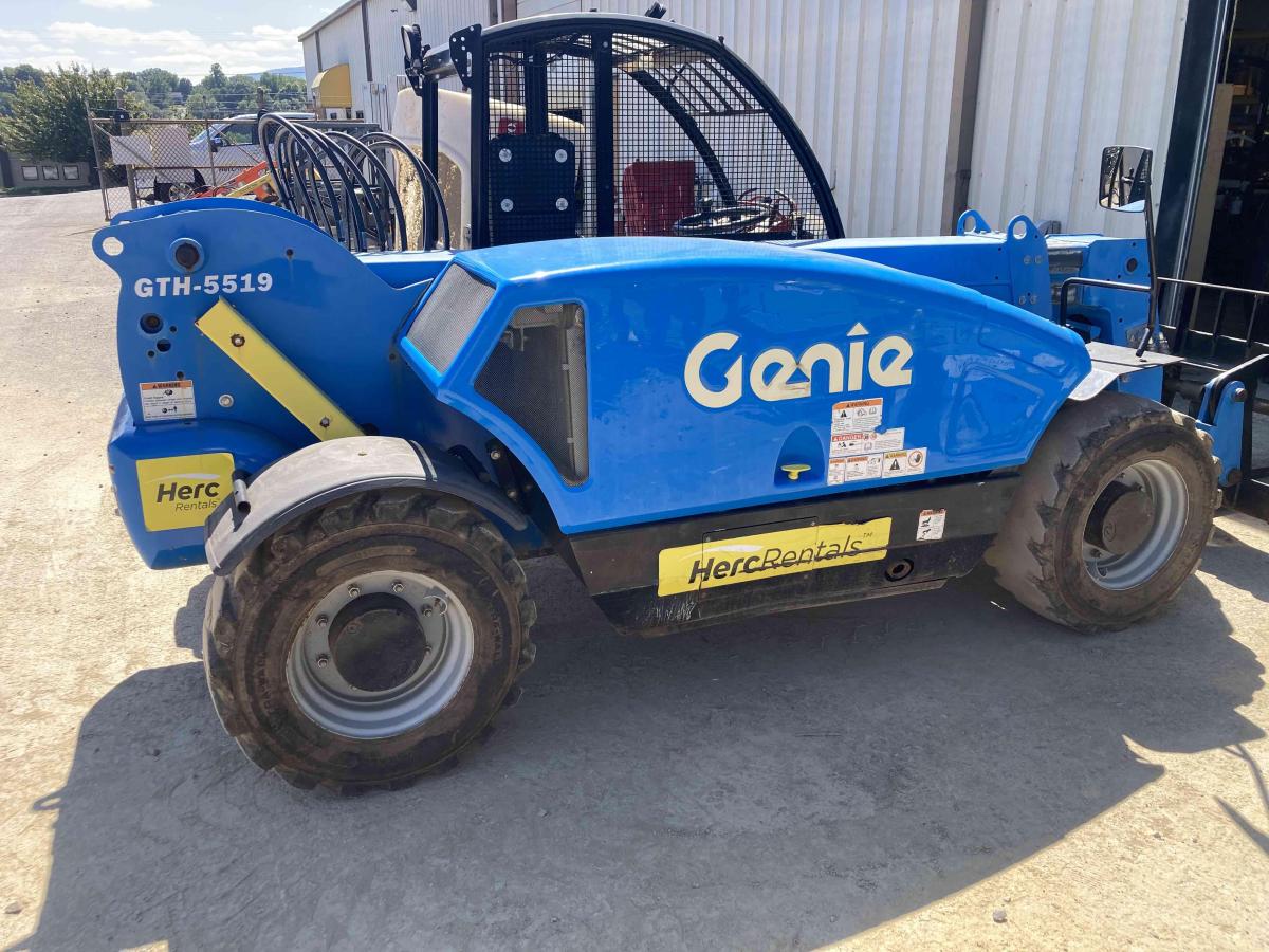 2017 Genie GTH-5519