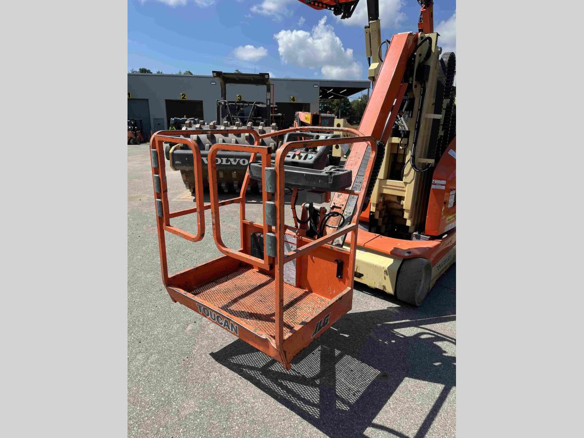2017 JLG Toucan 32E-3