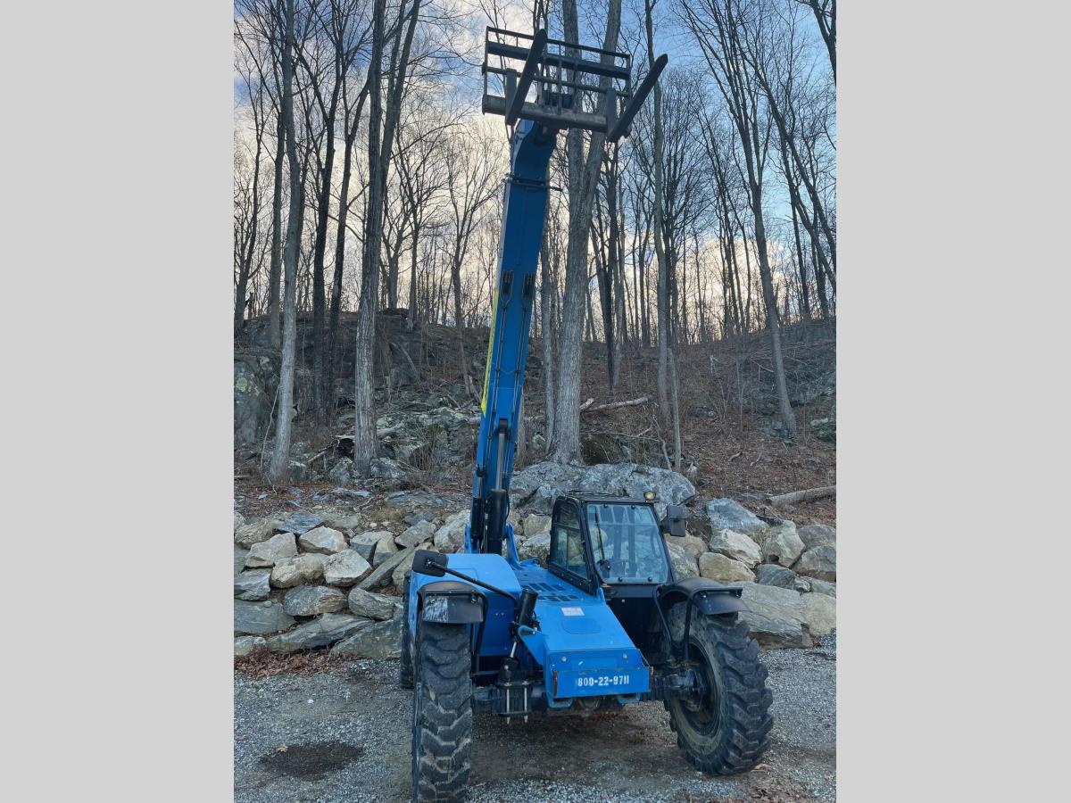 2018 Genie GTH 844