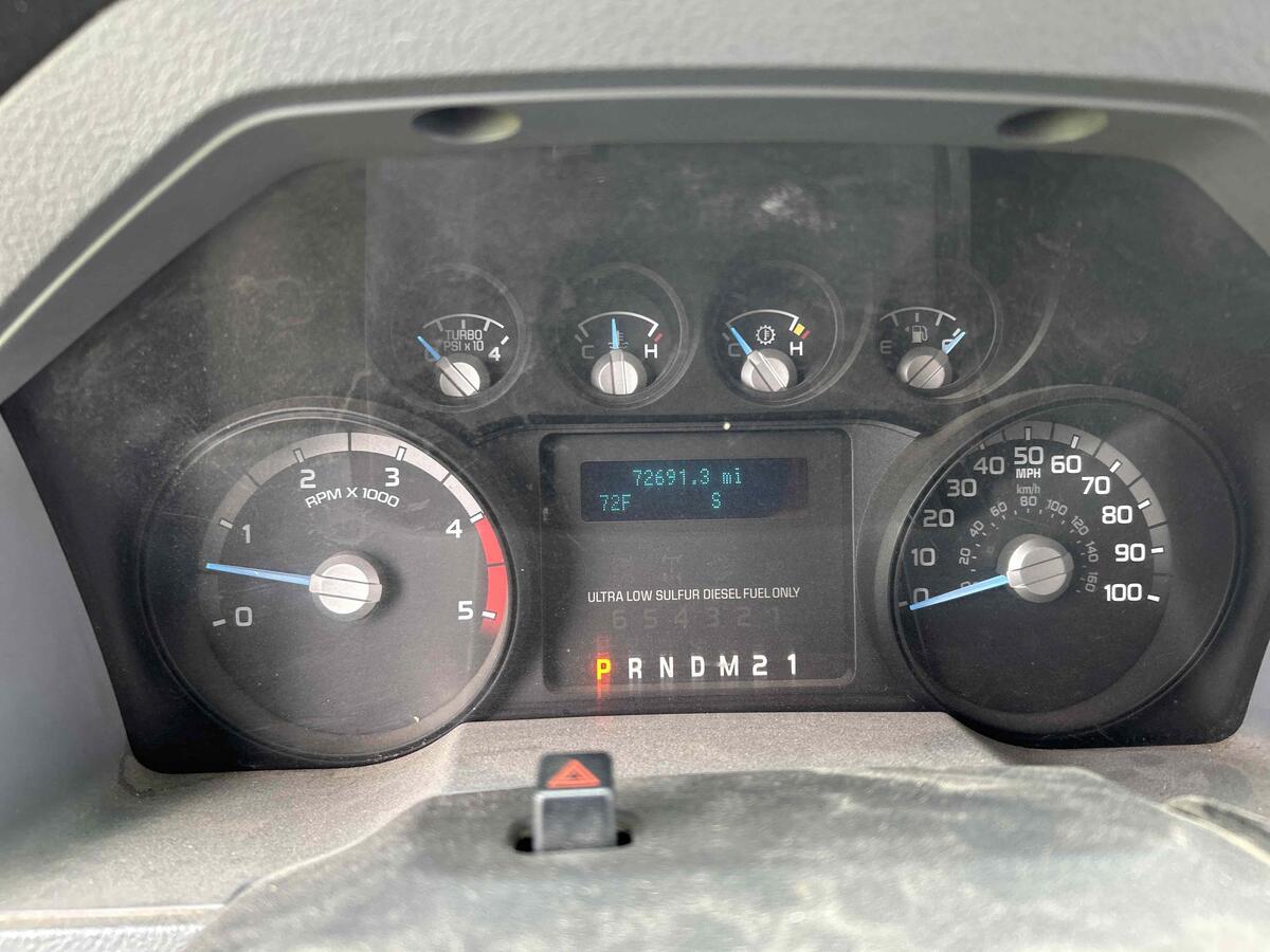 2016 Ford F550-6