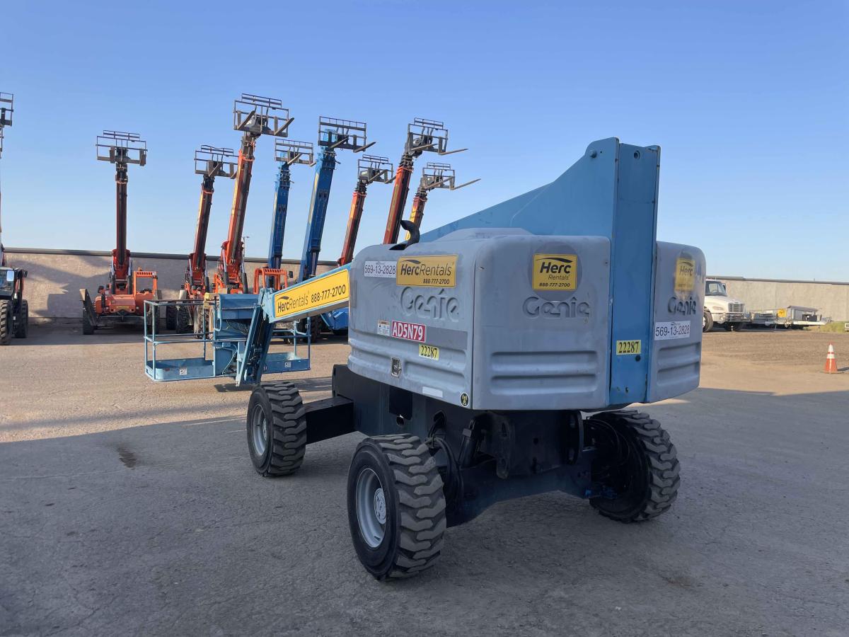 2017 Genie S-45-4