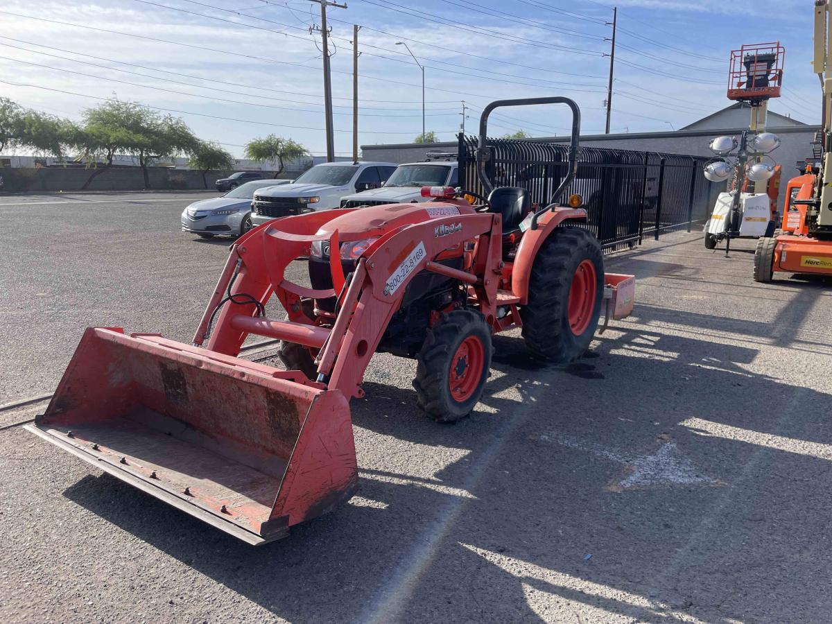 2018 Kubota L4701