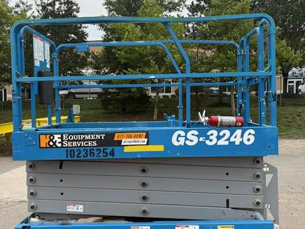 2018 Genie GS-3246-3