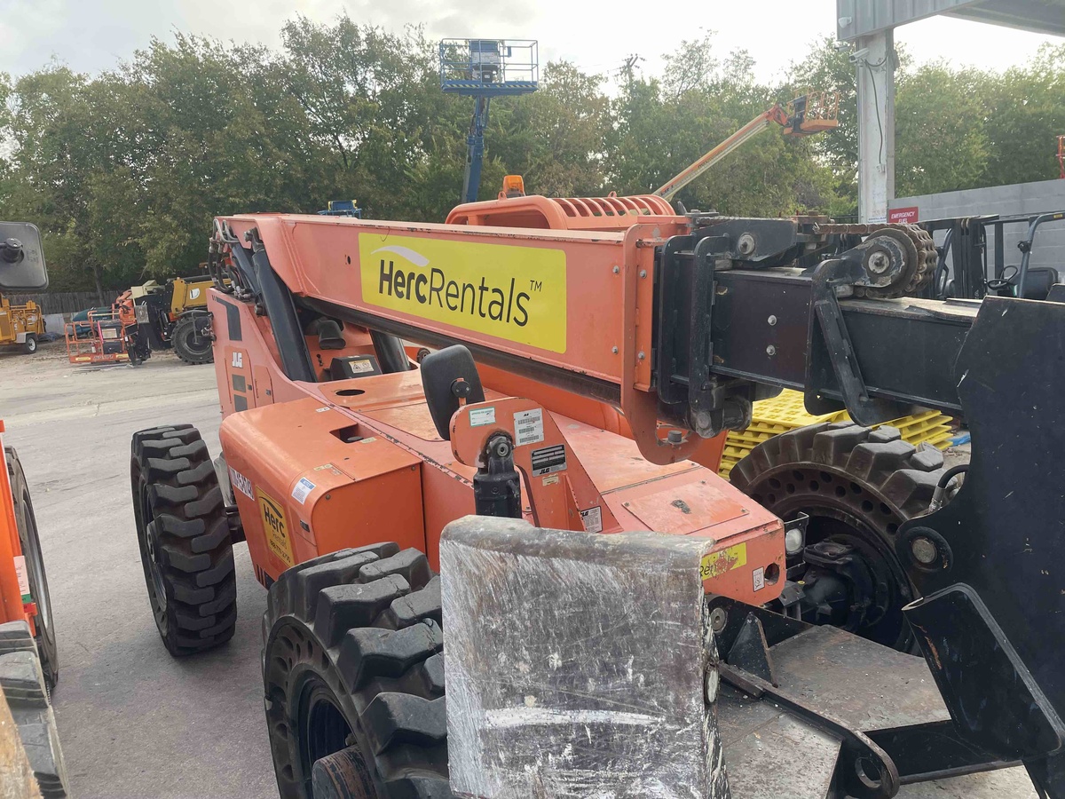 2017 SkyTrak 10054-1