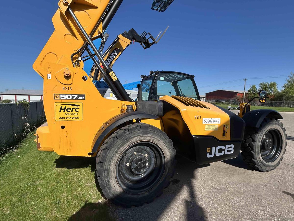 2022 JCB 507-42