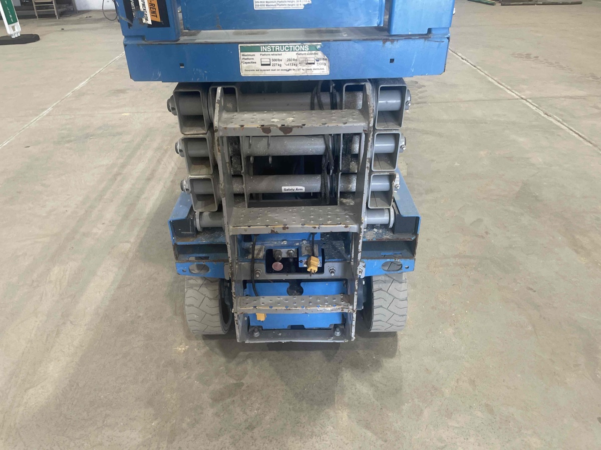 2017 Genie GS-2632-5