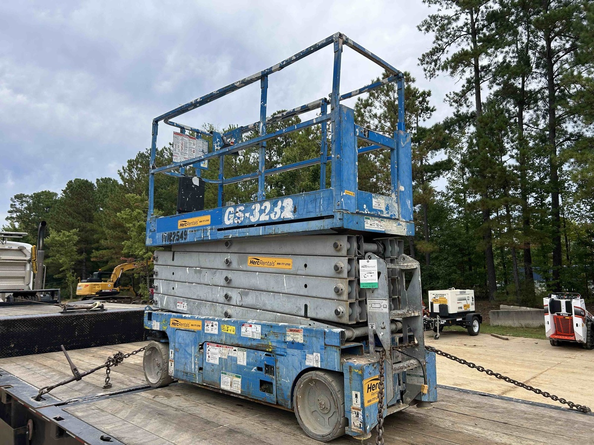 2016 Genie GS-3232-4