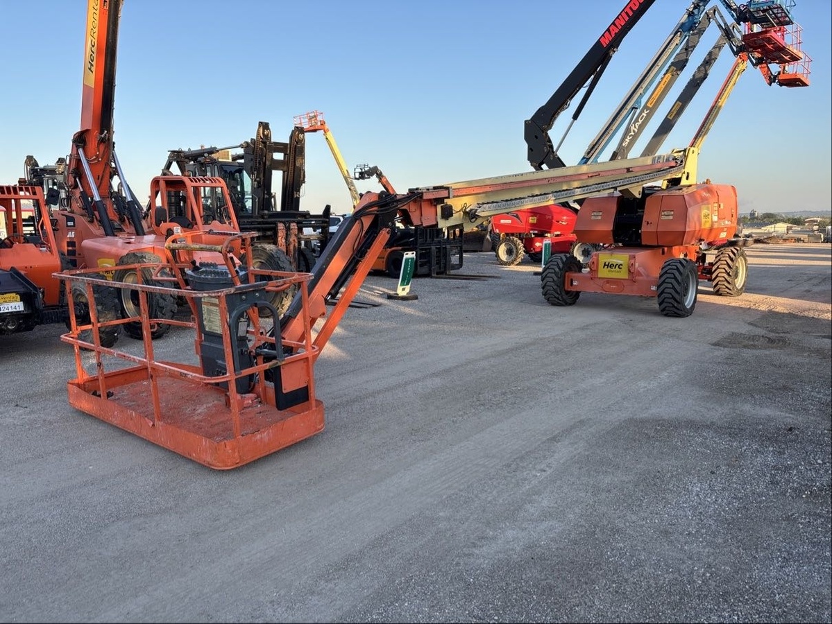2018 JLG 860SJ-3