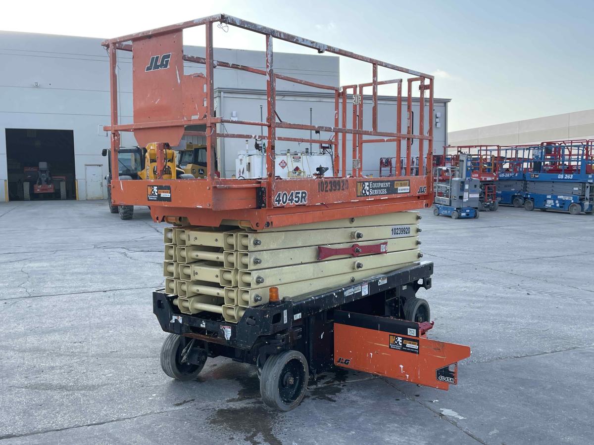 2018 JLG 4045R-7
