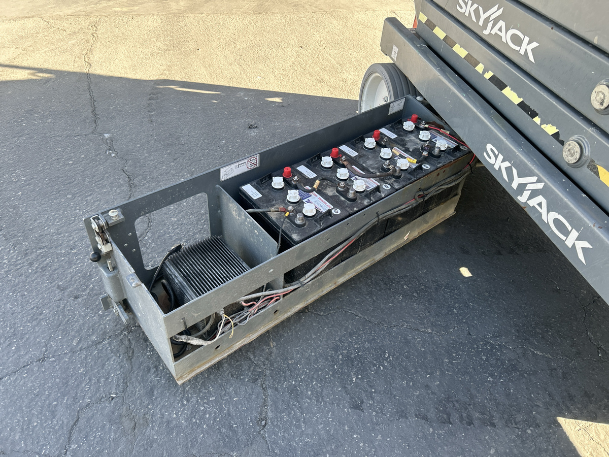 2017 Skyjack SJ3226-9