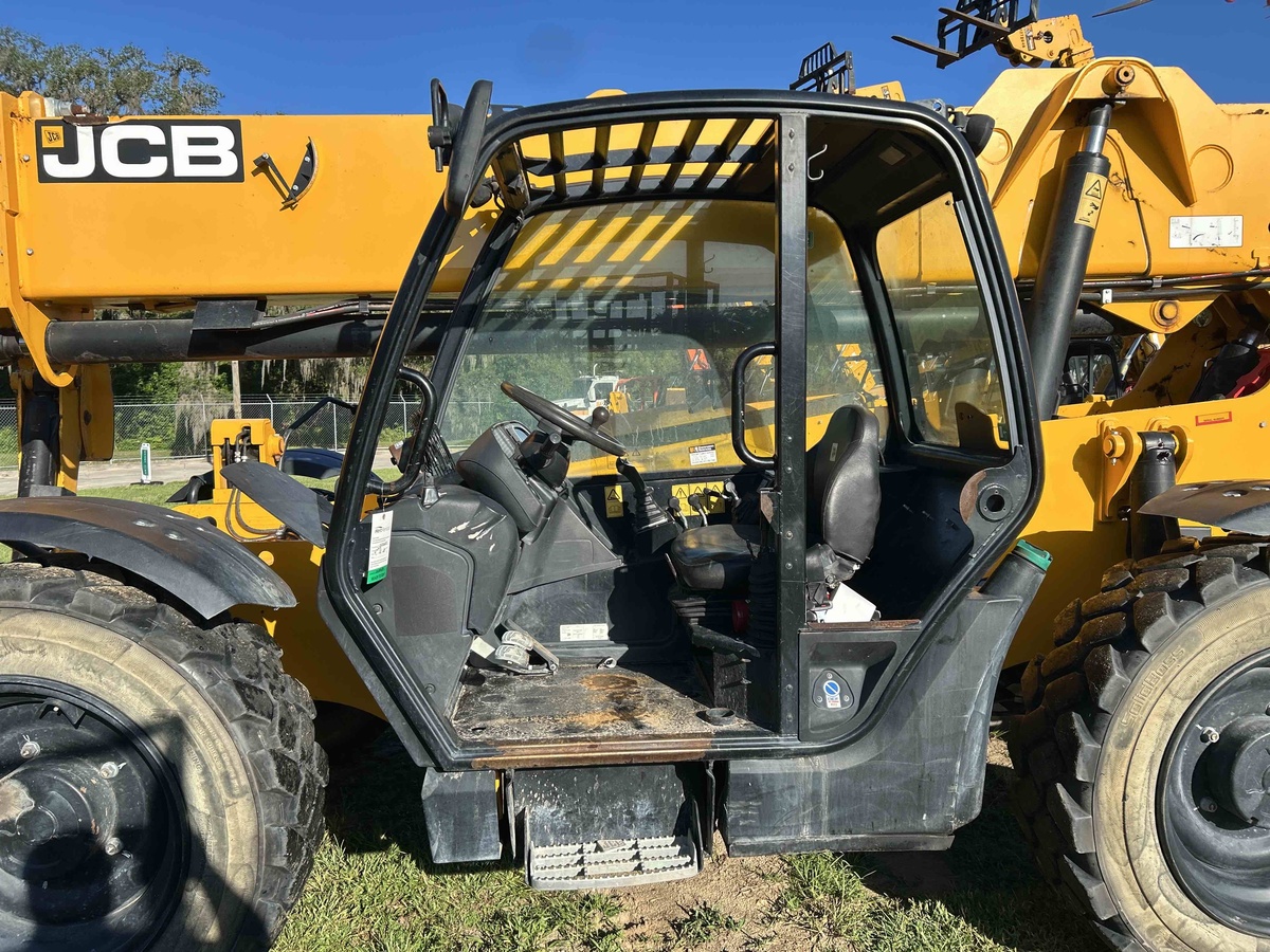 2022 JCB 510-56-5