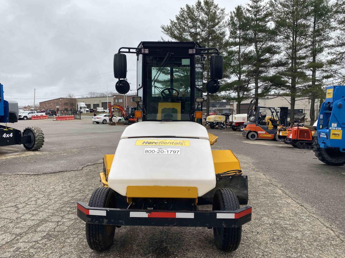 2018 LayMor SweepMaster 450-ST