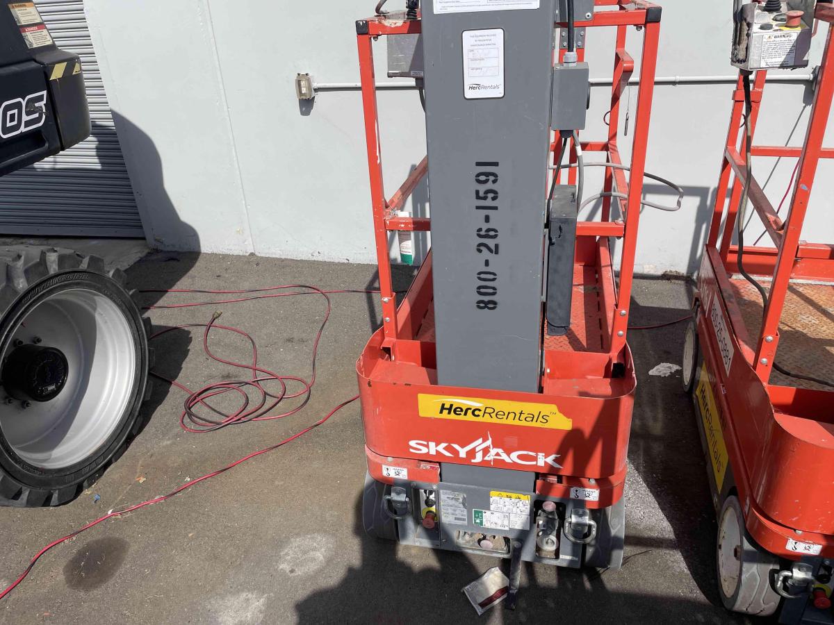 2019 Skyjack SJ16
