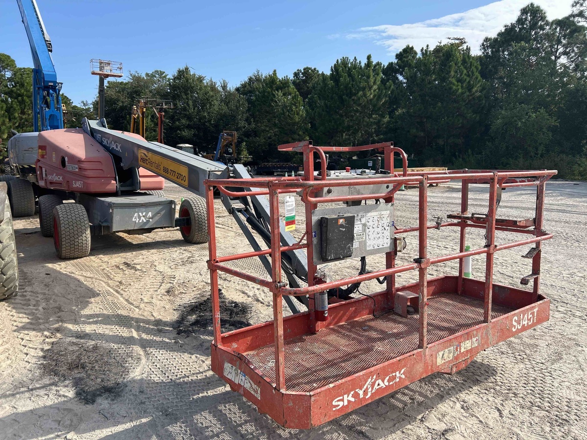 2019 Skyjack SJ45 T-2