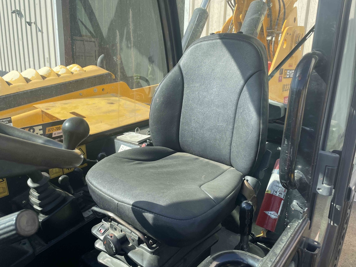 2018 JCB 512-56-7