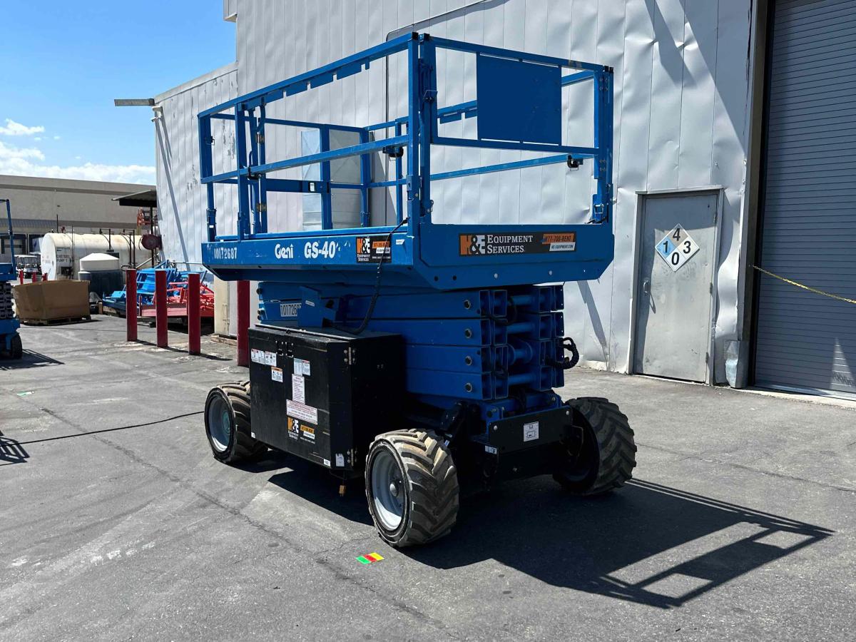 2015 Genie GS-4069 DC