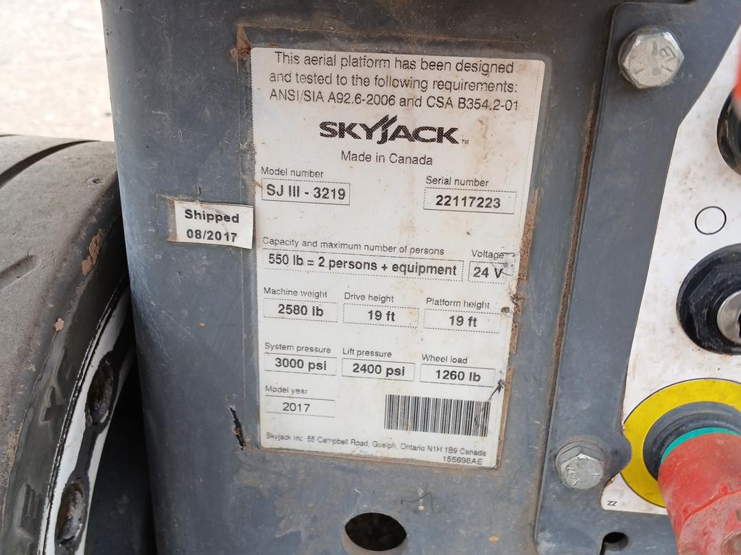 2017 Skyjack SJ3219