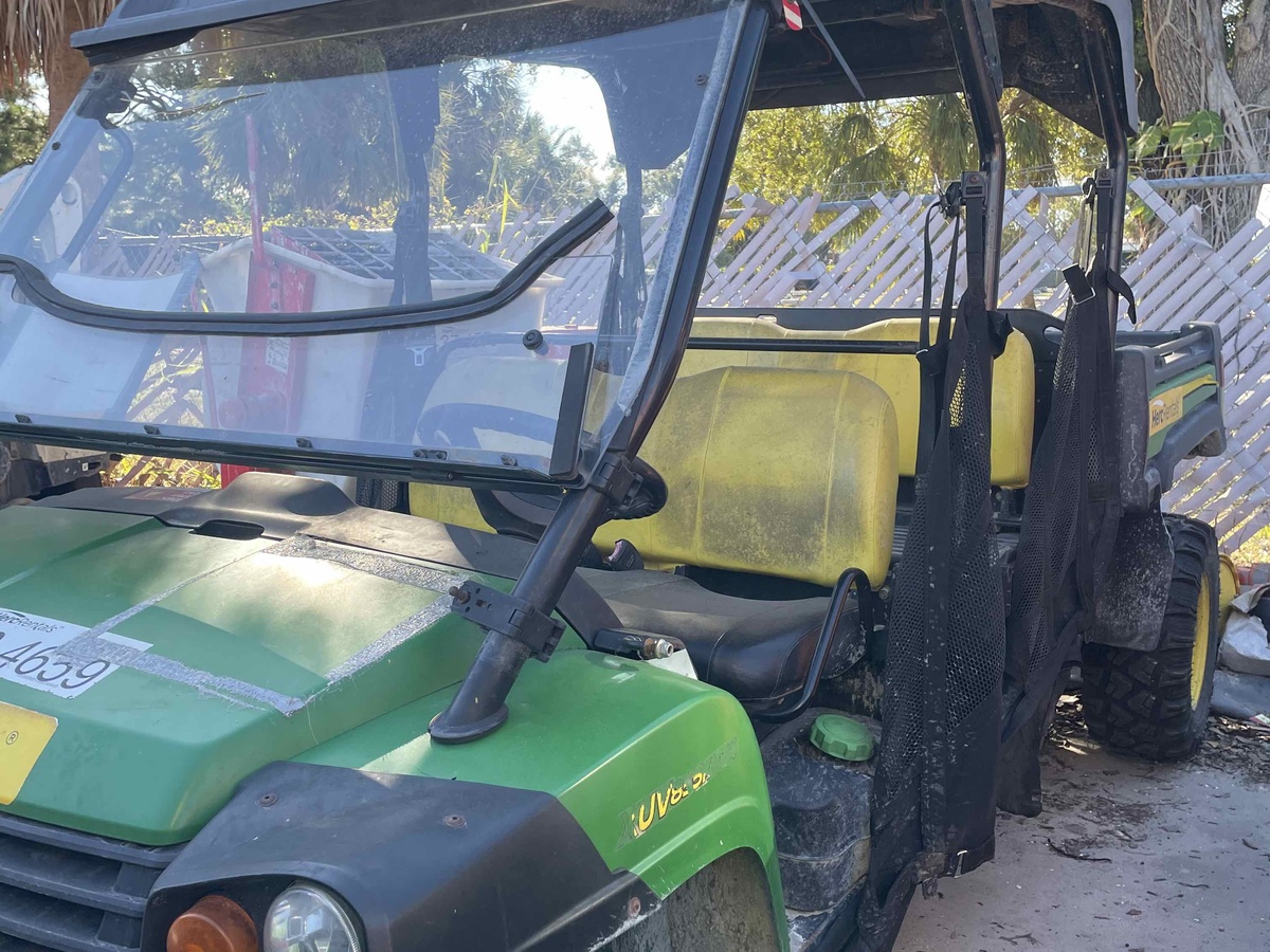 2021 John Deere XUV855M