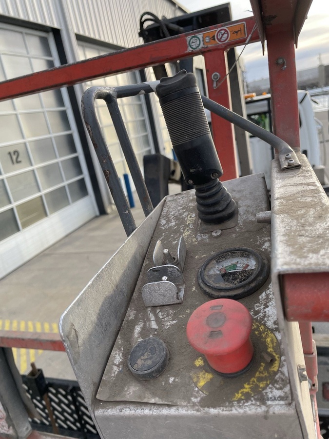 2018 Skyjack SJ4740-12