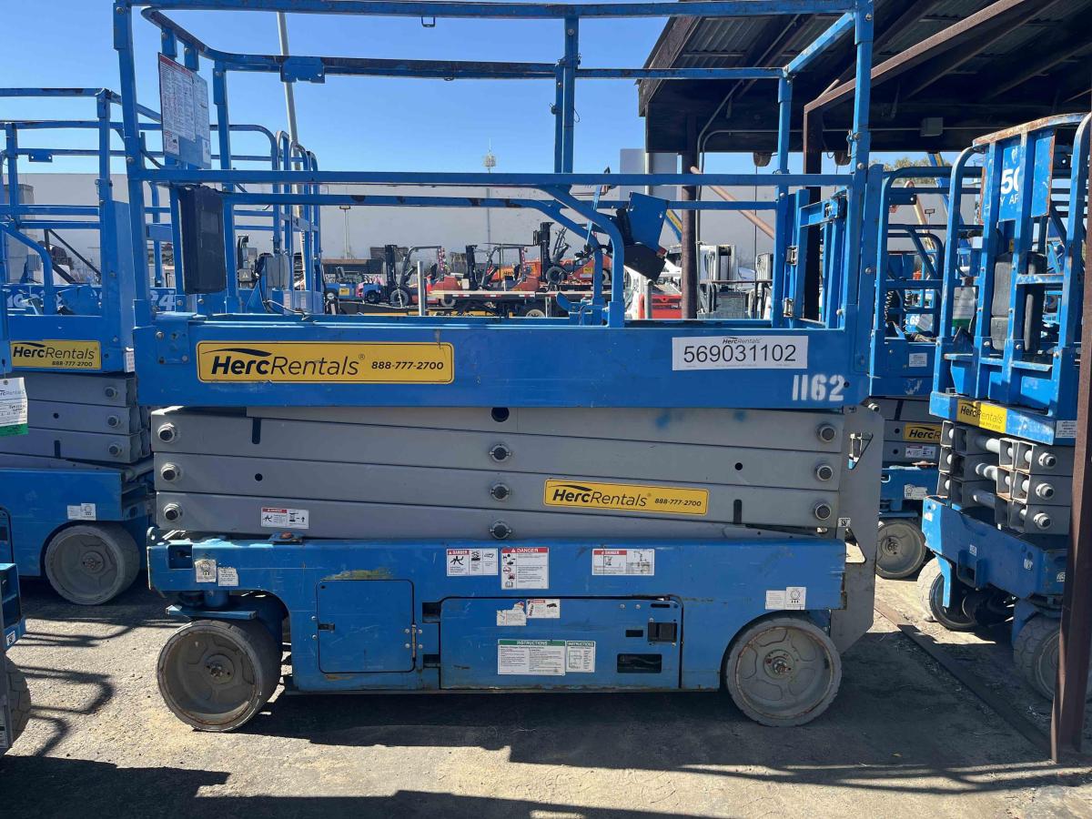 2018 Genie GS-2632