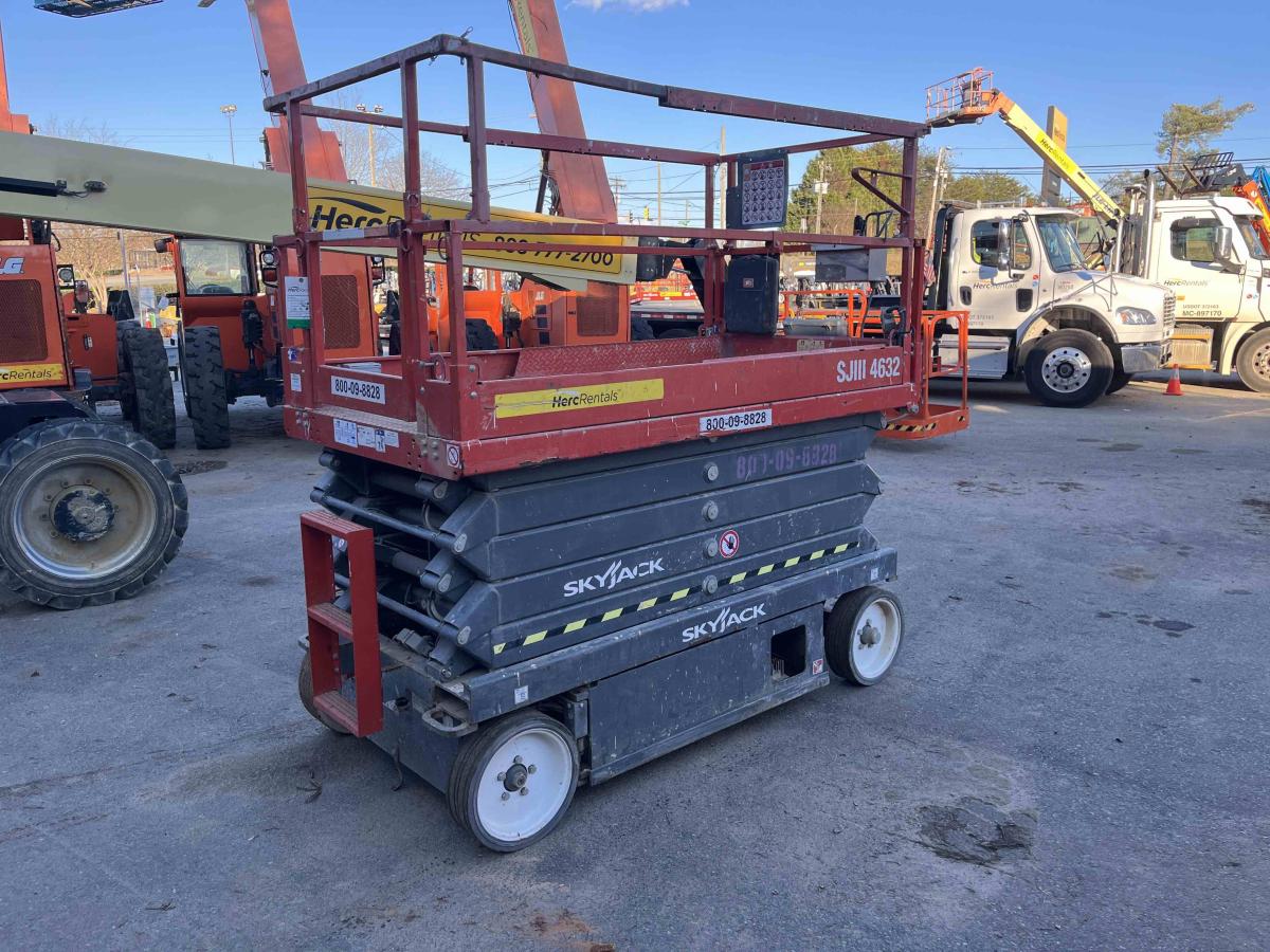 2016 Skyjack SJ4632