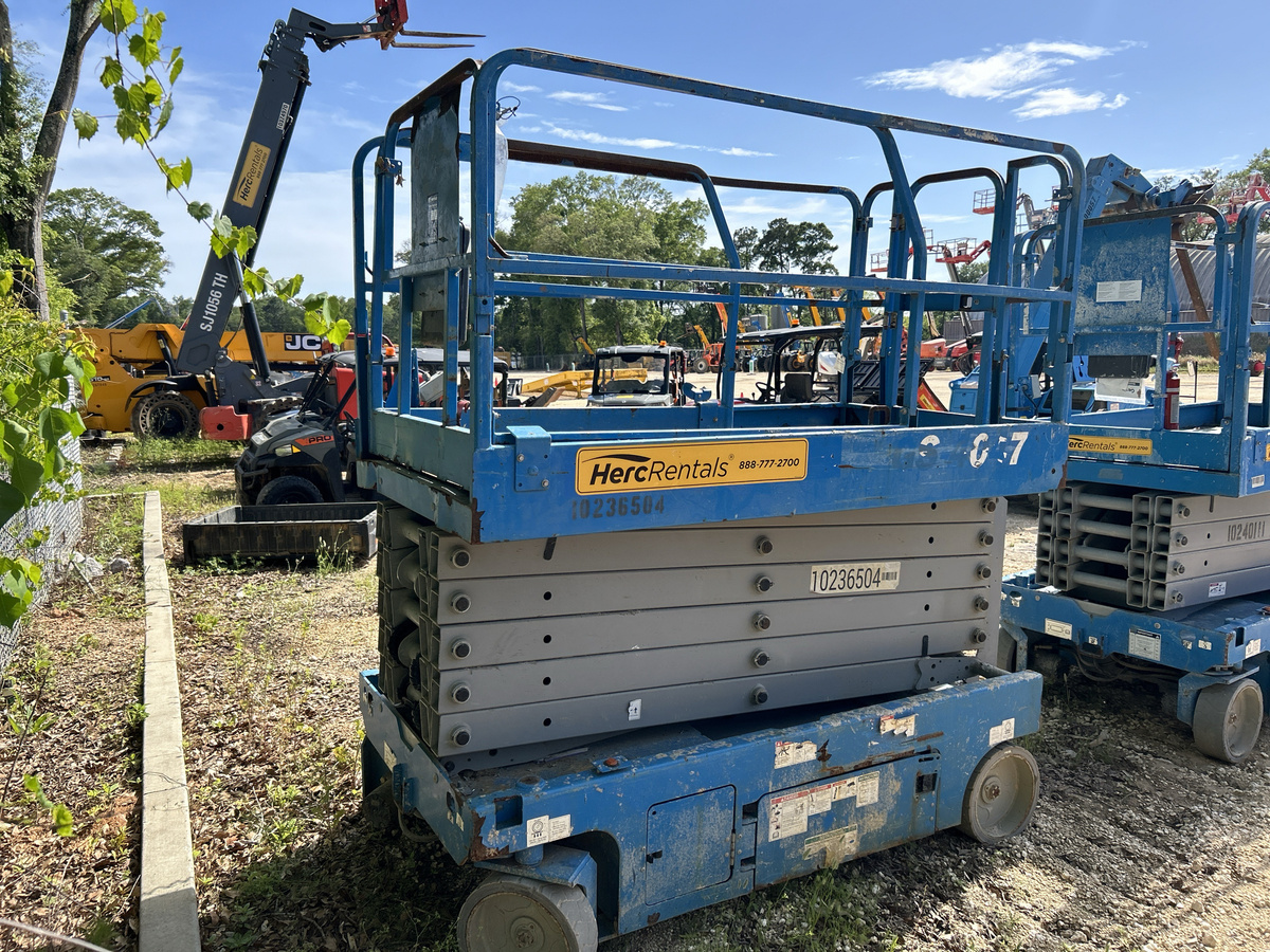 2018 Genie GS-4047