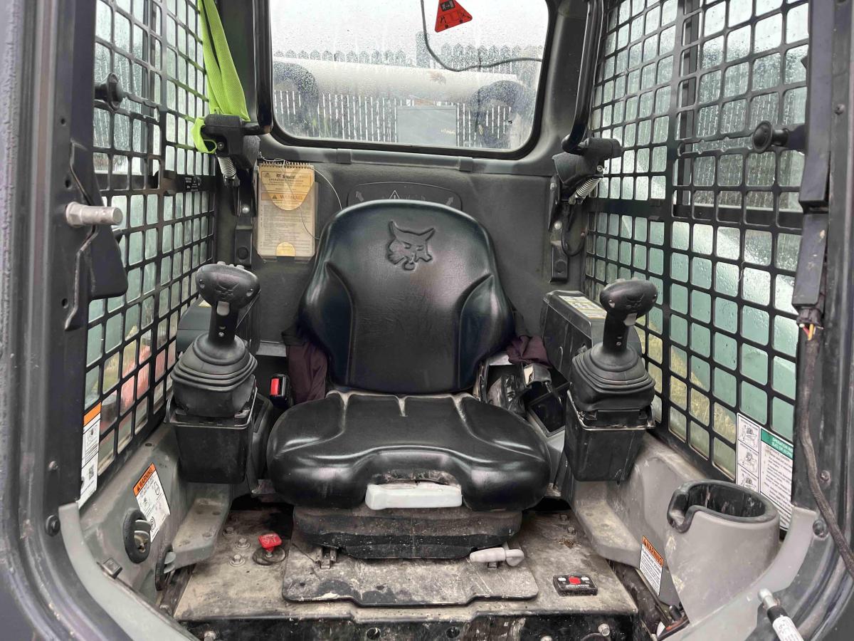 2019 Bobcat T740-5