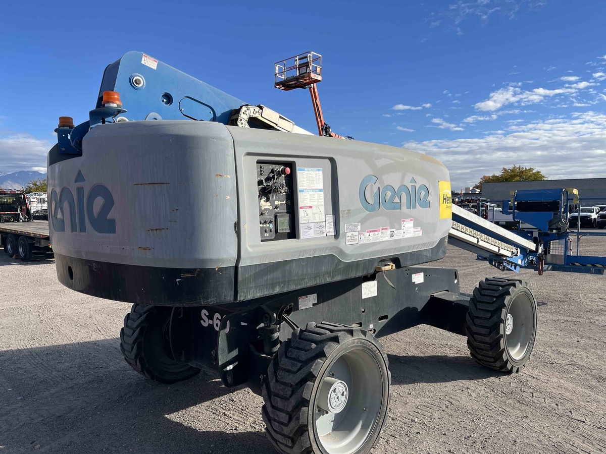 2018 Genie S-60X