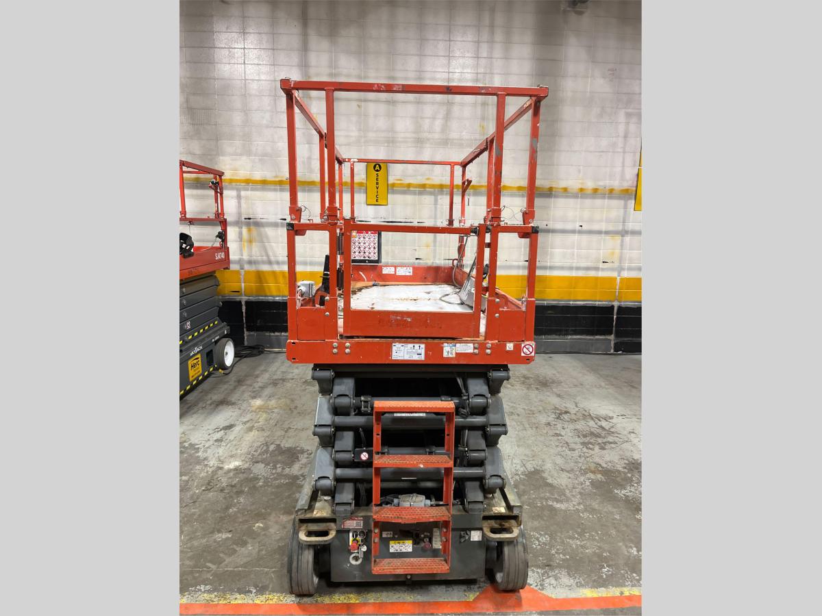 2018 Skyjack SJ4740-2