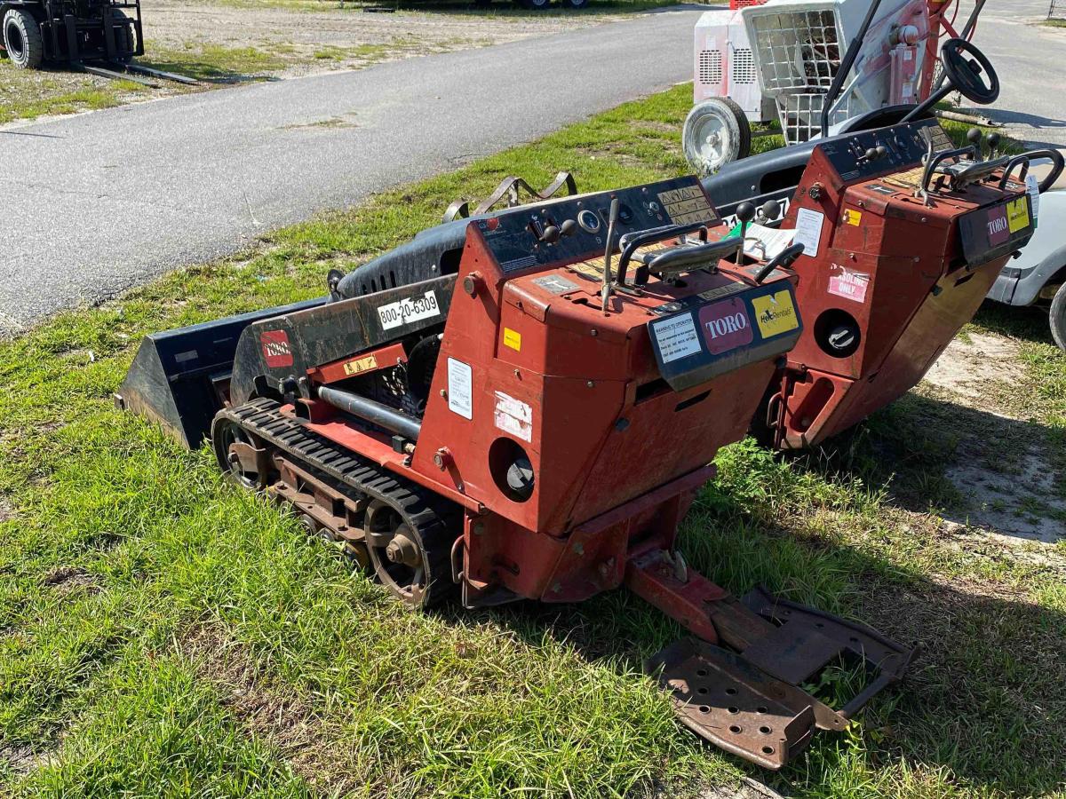 2018 Toro DINGO TX 427