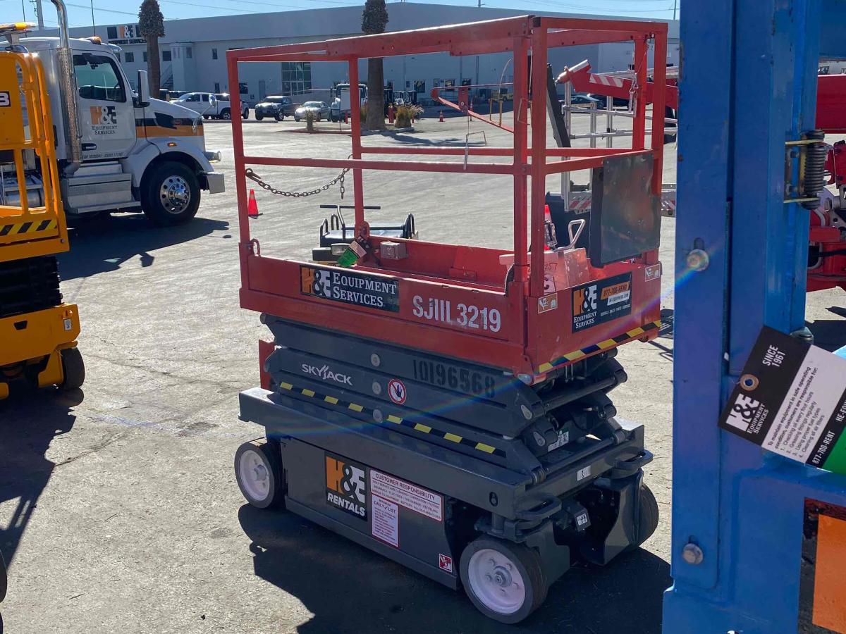 2016 Skyjack SJ3219