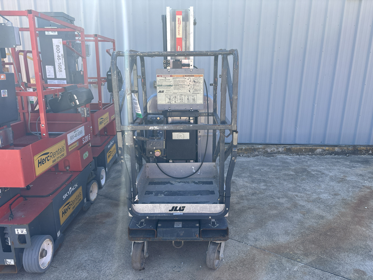 2018 JLG 20MVL-3