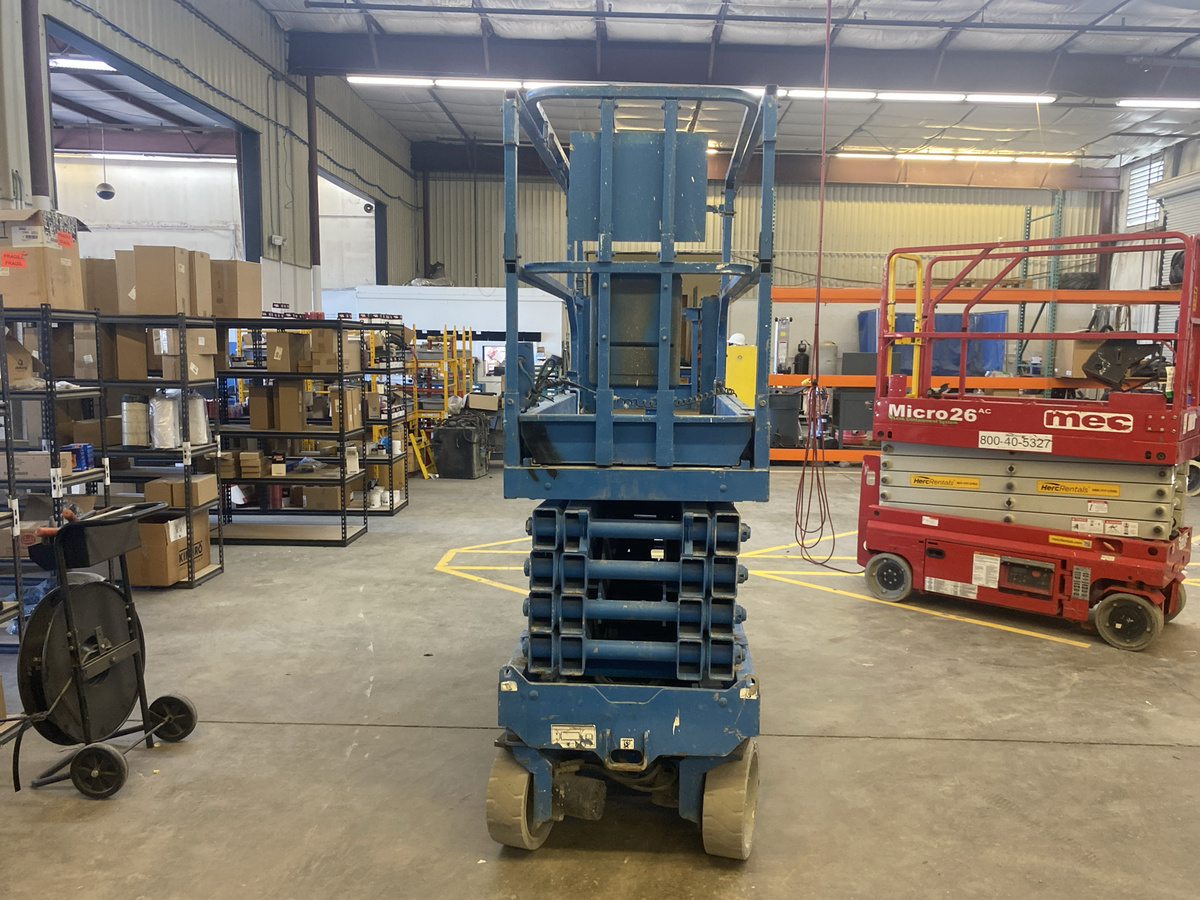 2019 Genie GS-3232-6