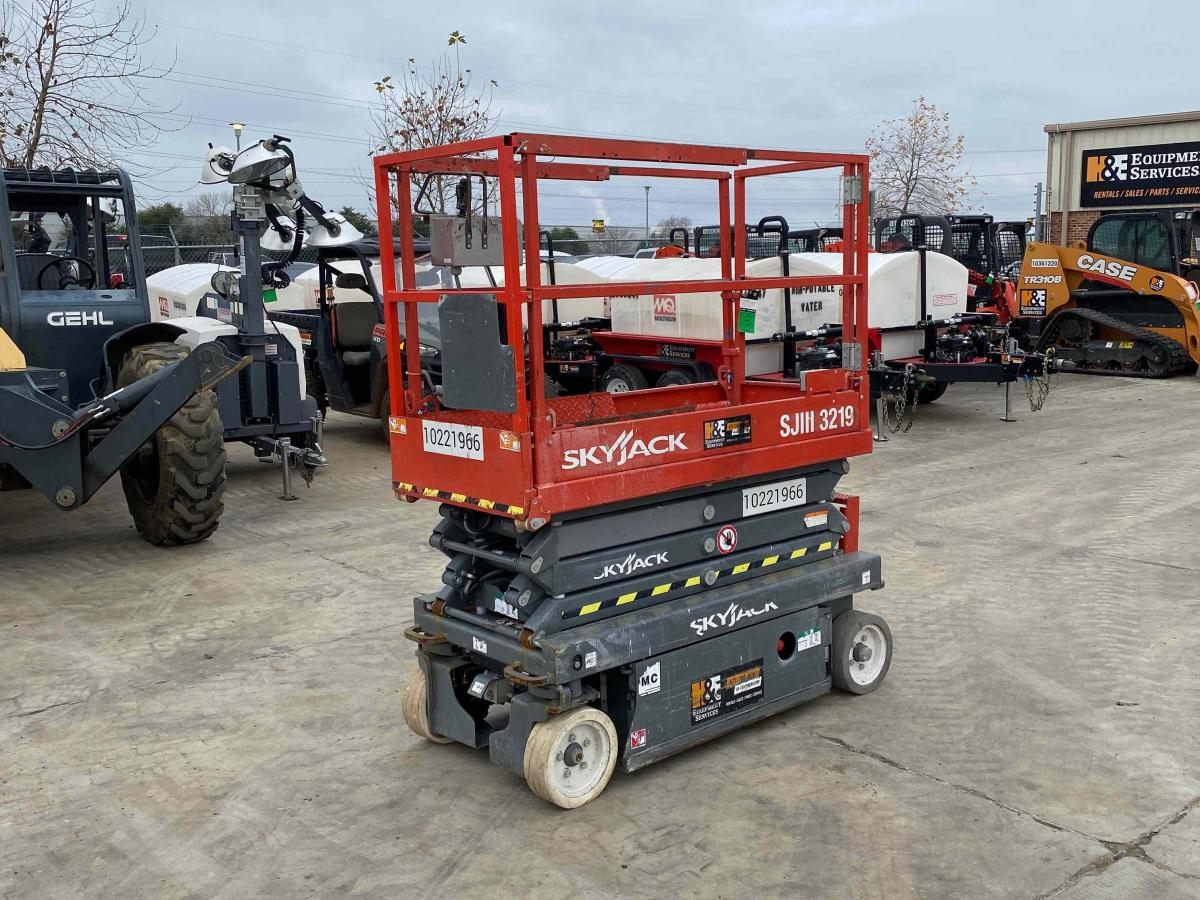 2017 Skyjack SJ3219