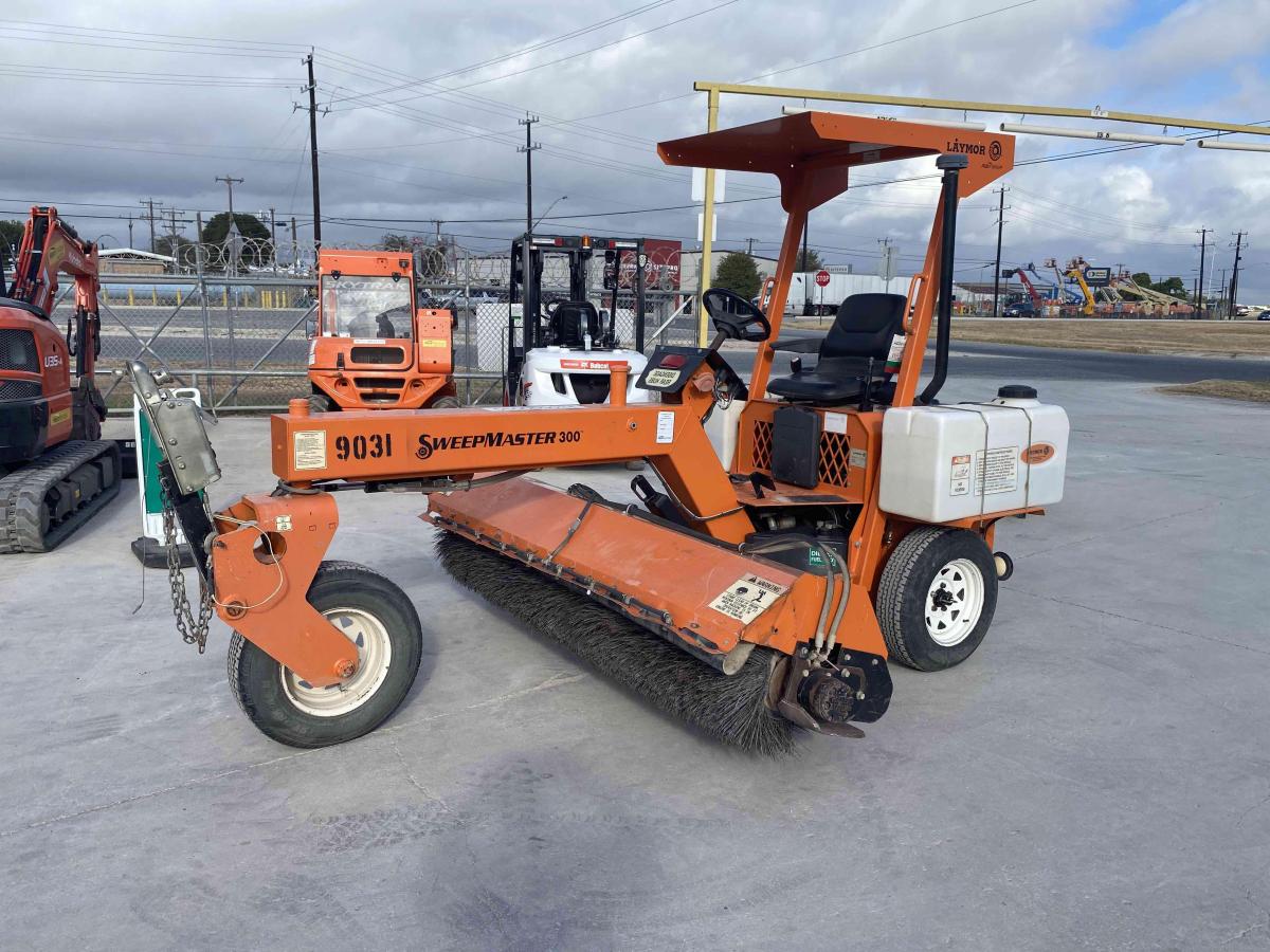 2017 LayMor SM300
