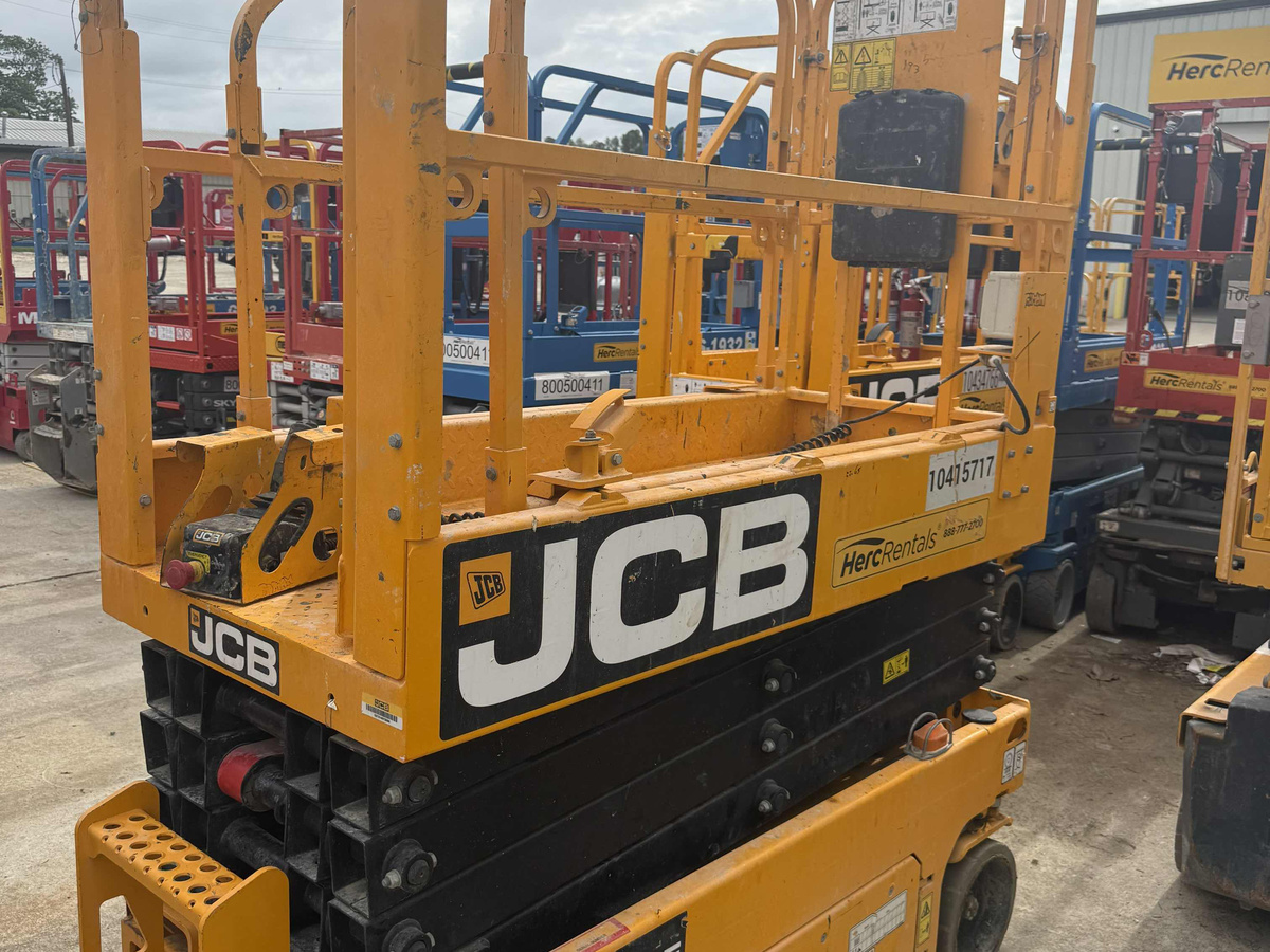 2023 JCB S1930E-5