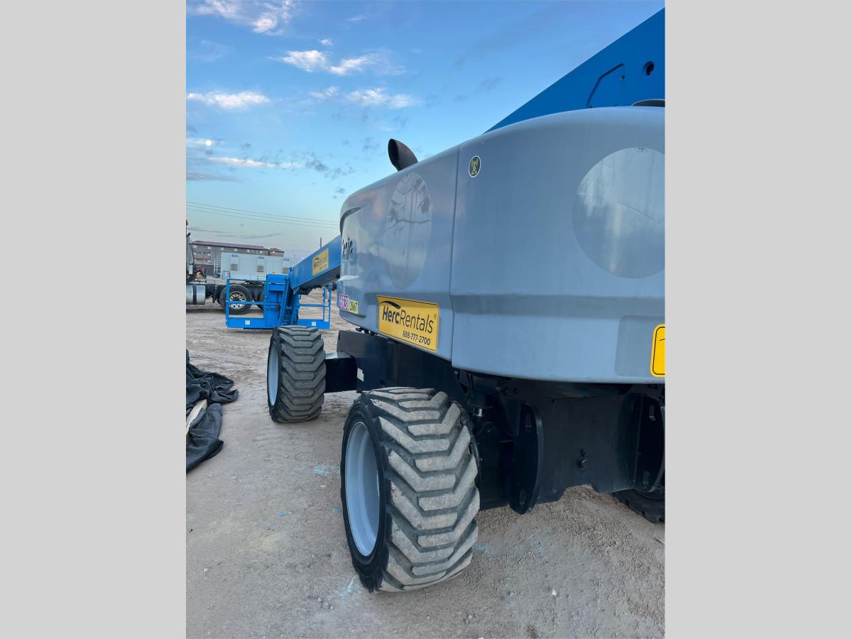 2015 Genie S-85