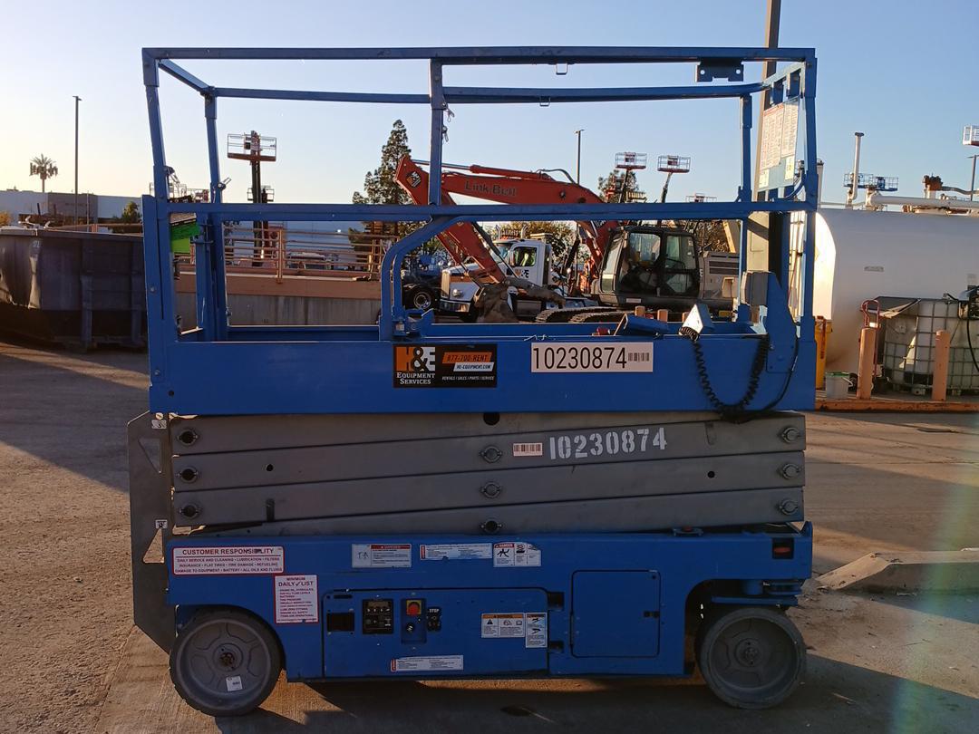 2017 Genie GS-2632